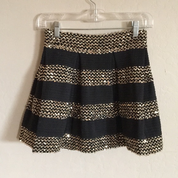 Dresses & Skirts - Sequin skater skirt